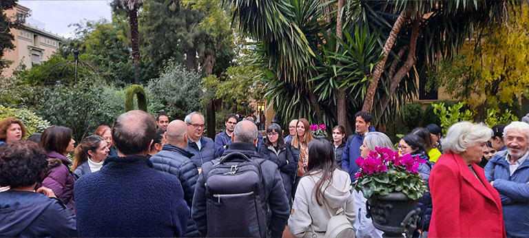 Visita al Monasterio de San Jerónimo y al Jardín Botánico. Departamento de italiano.